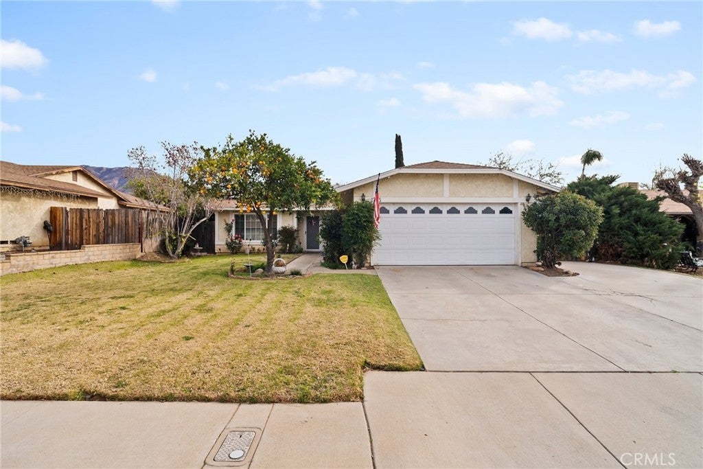 Photo of Listing #CV25010968