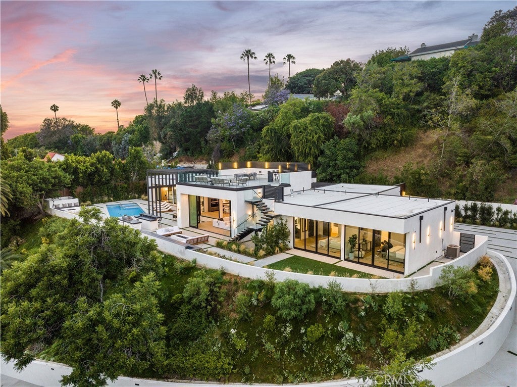 Photo of Listing #OC25011387