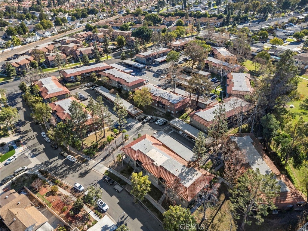 Photo of Listing #IV25011414