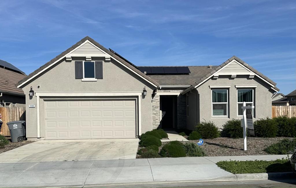 Photo of Listing #ML81990666