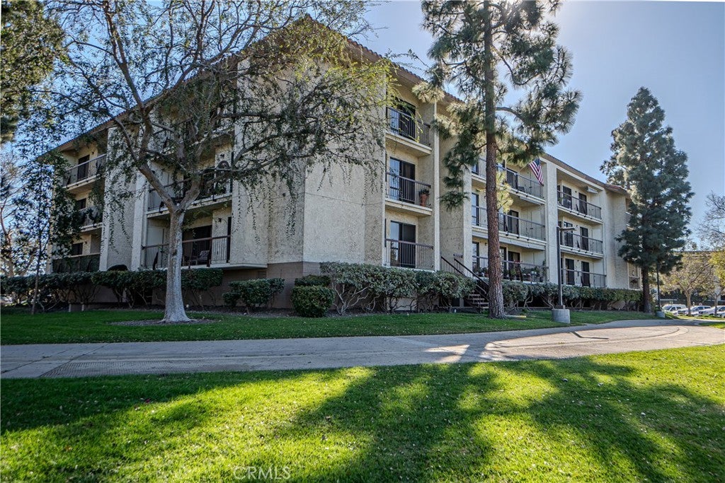 Photo of Listing #PW25008684