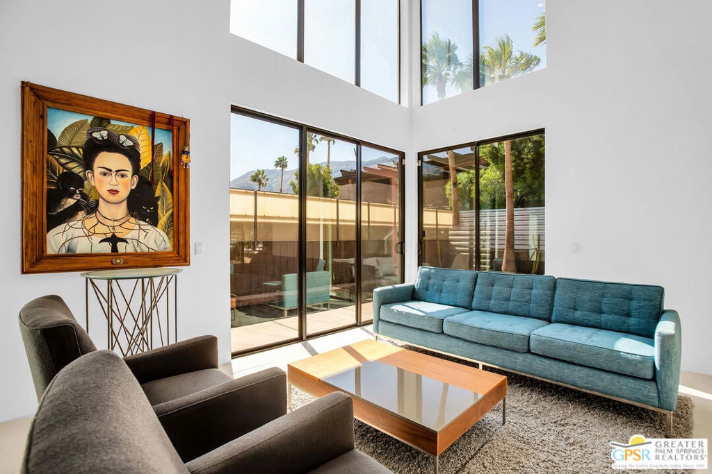 Photo of Listing #25484359