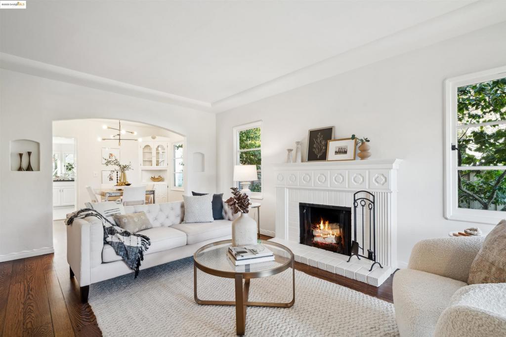 Photo of Listing #41082747