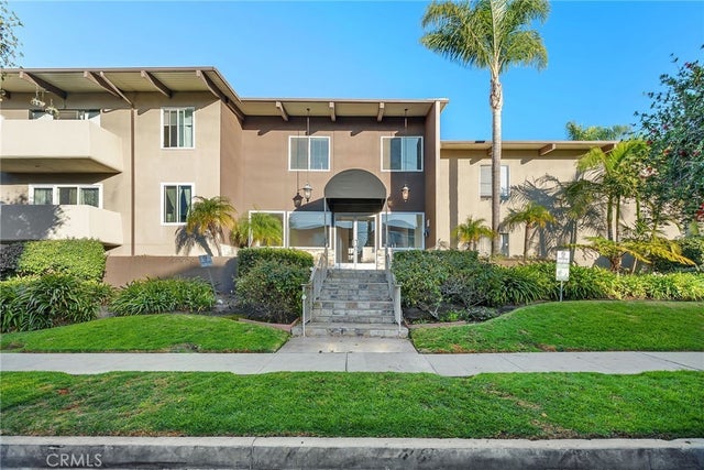 23930 Los Codona 218, Torrance.