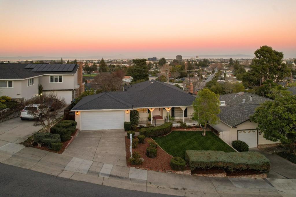 Photo of Listing #ML81990777