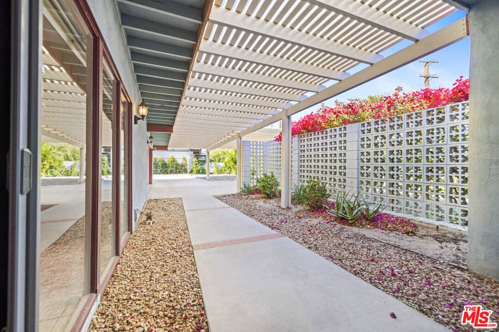 Photo of Listing #25484507