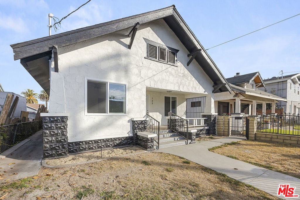 Photo of Listing #25484927