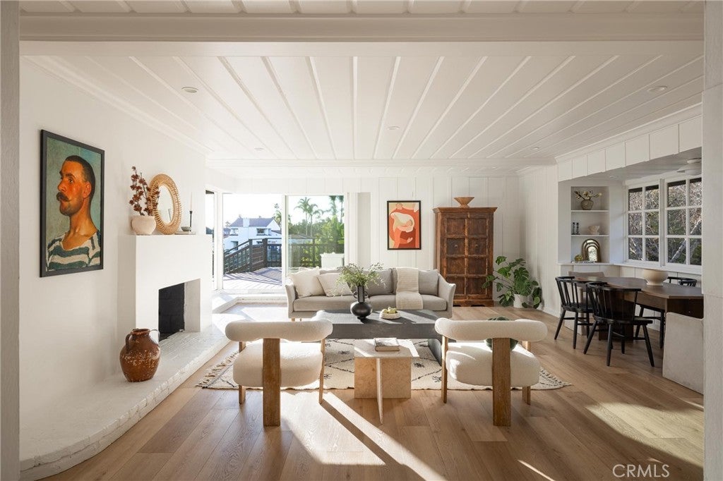 Photo of Listing #OC25008602