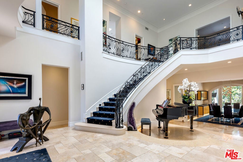 Photo of Listing #25484959