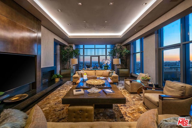 10776 Wilshire Boulevard # 2302, Los Angeles