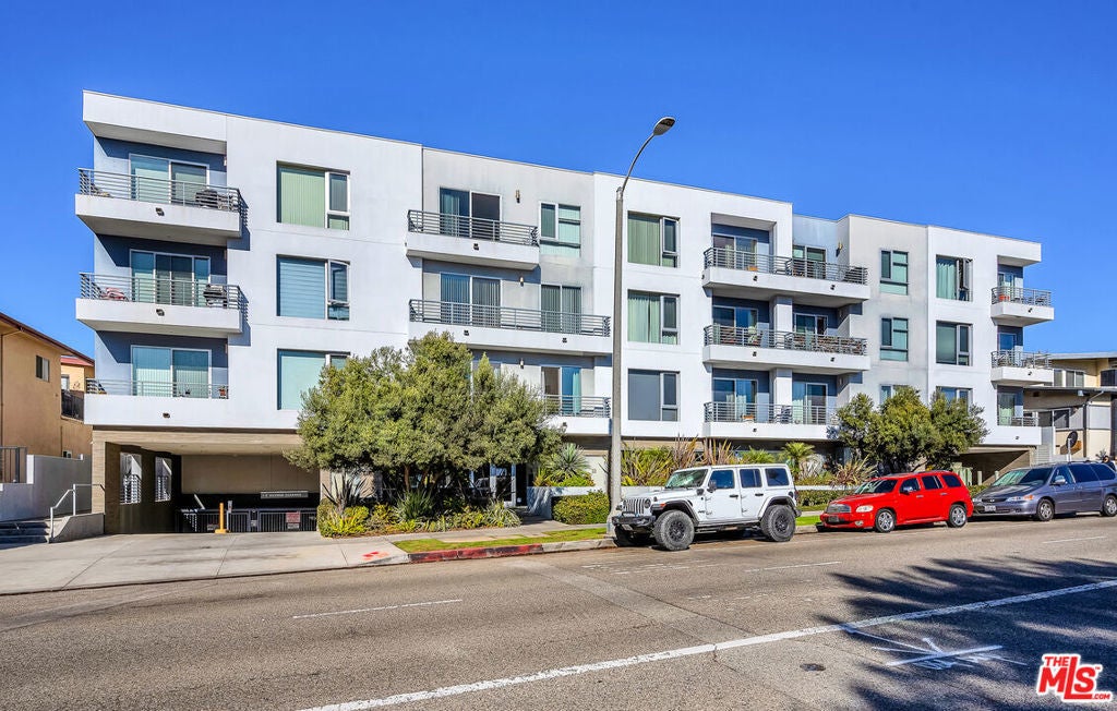 Photo of Listing #25485145