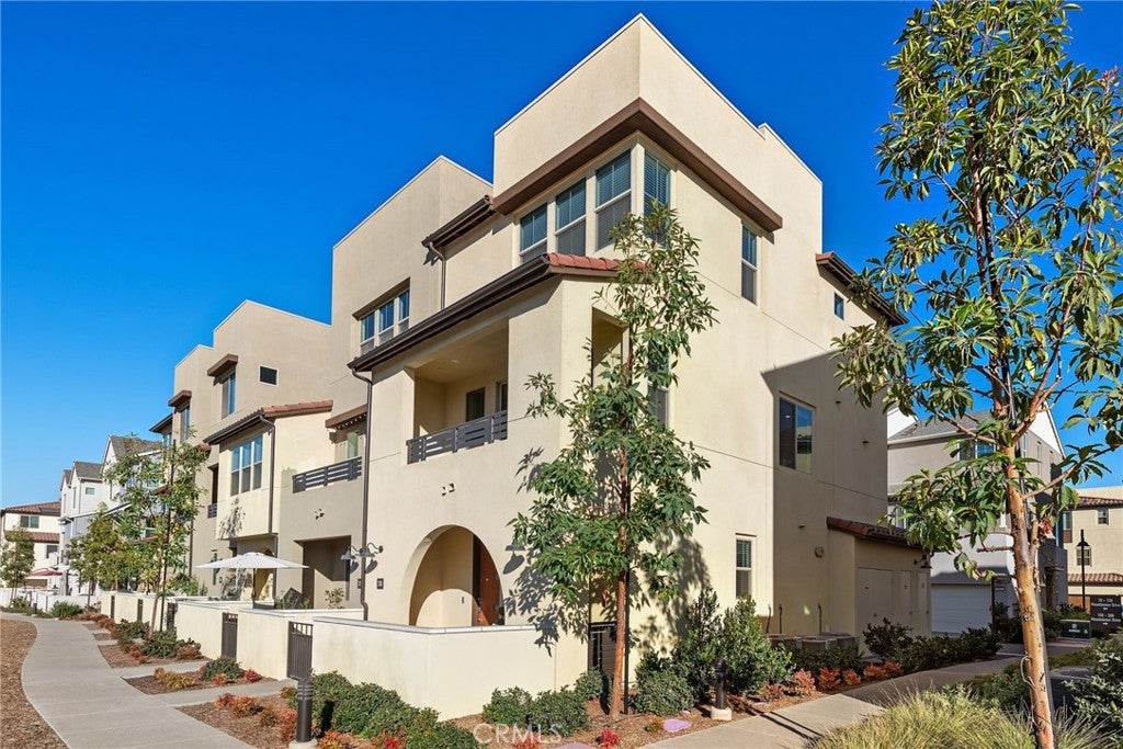 Photo of Listing #OC25007981