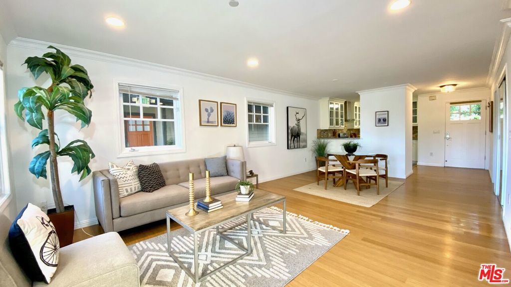 Photo of Listing #25485335