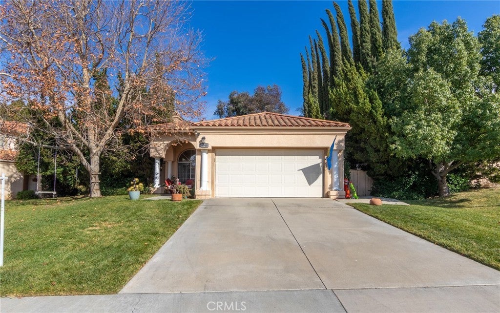 Photo of Listing #IV25012756