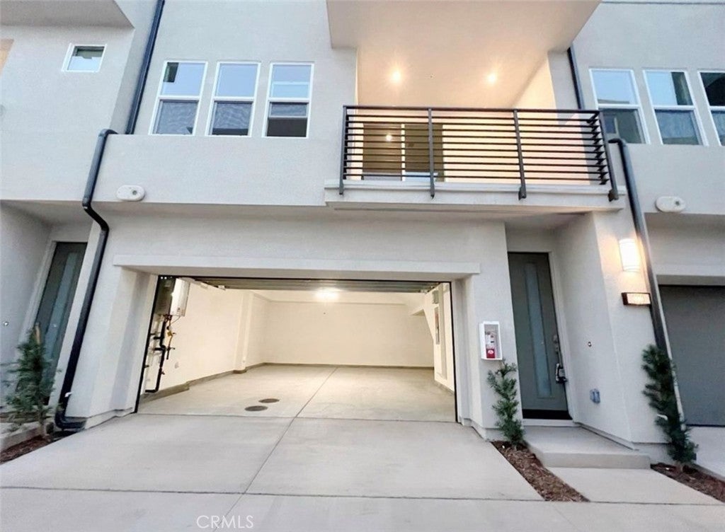 Photo of Listing #OC25012978