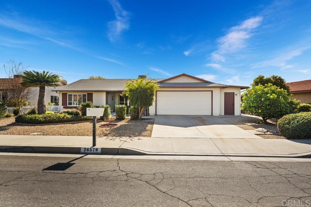 Photo of Listing #PTP2500467