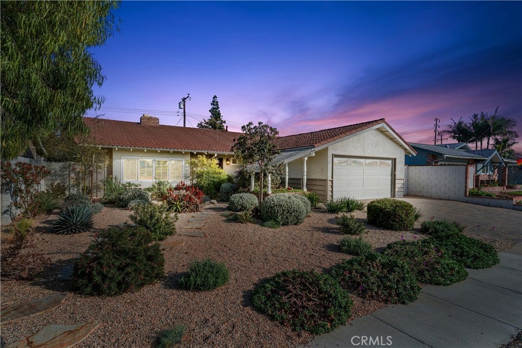 Photo of Listing #OC25013295