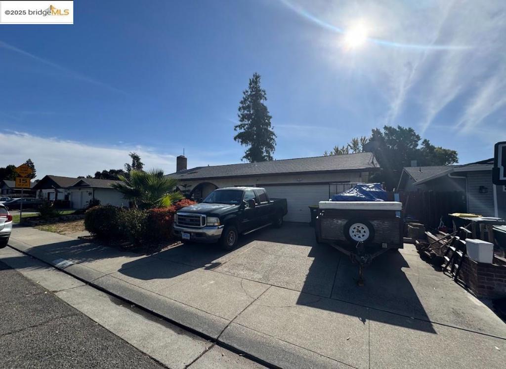 Photo of Listing #41082929