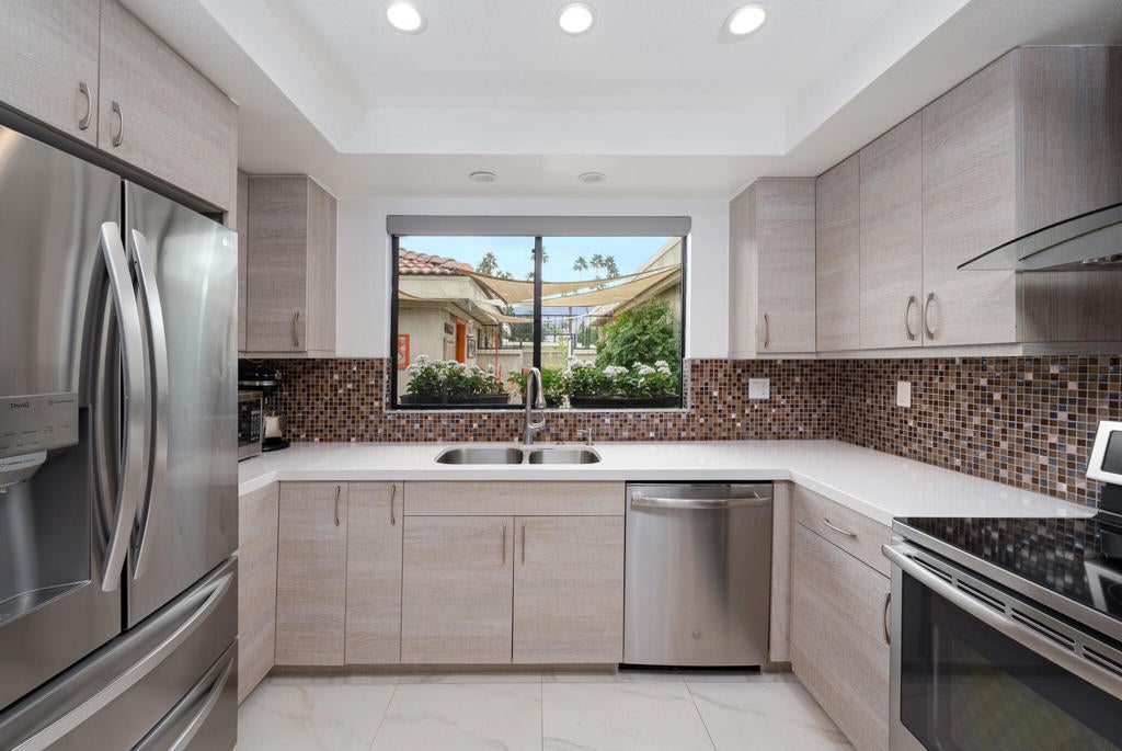 Photo of Listing #219123196PS