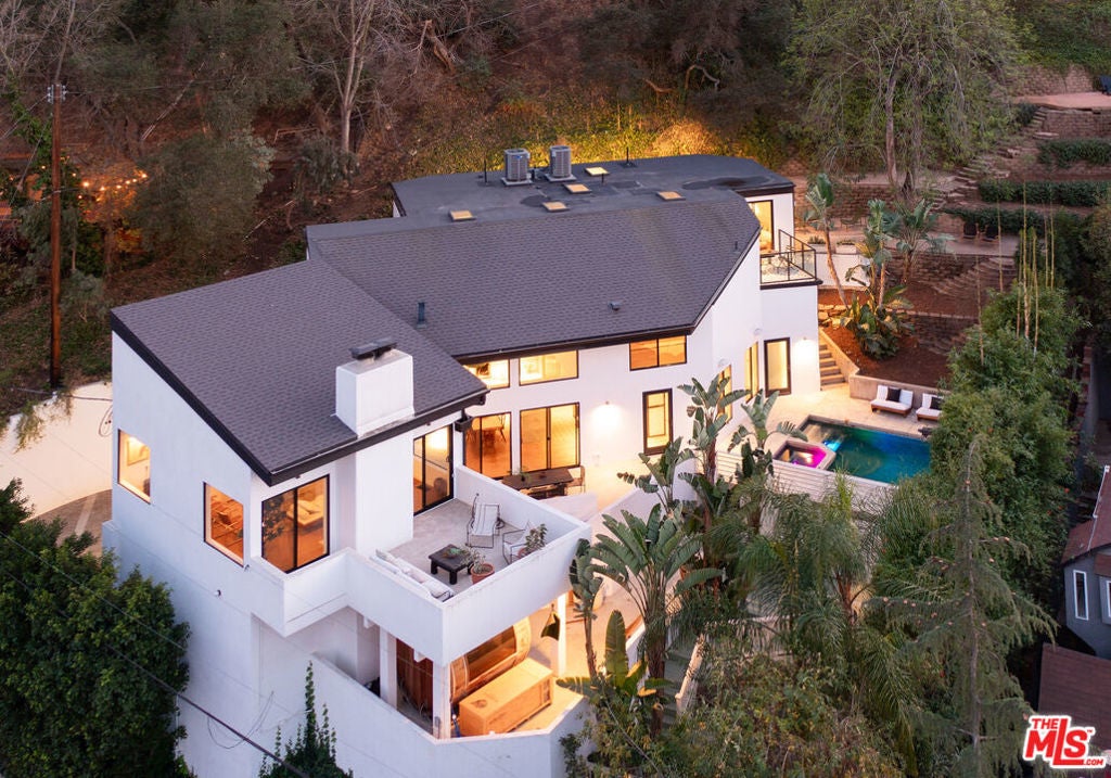 Photo of Listing #25485935