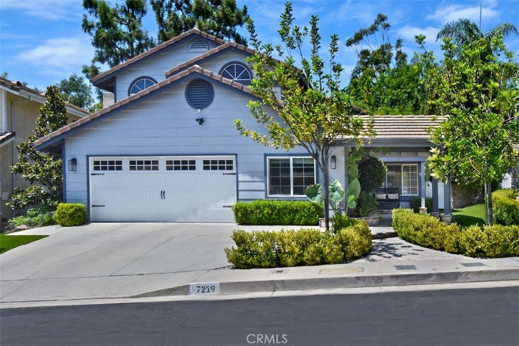 Photo of Listing #SR25013877