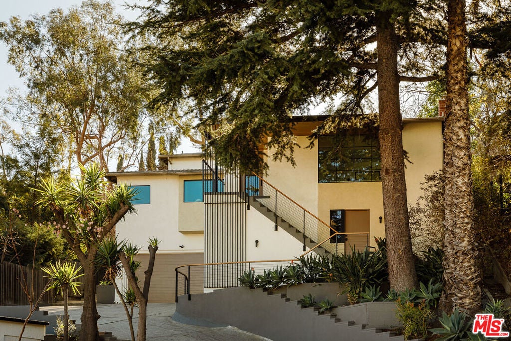 Photo of Listing #25478541