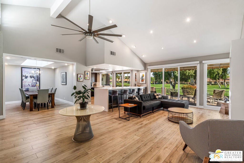 Photo of Listing #25486221