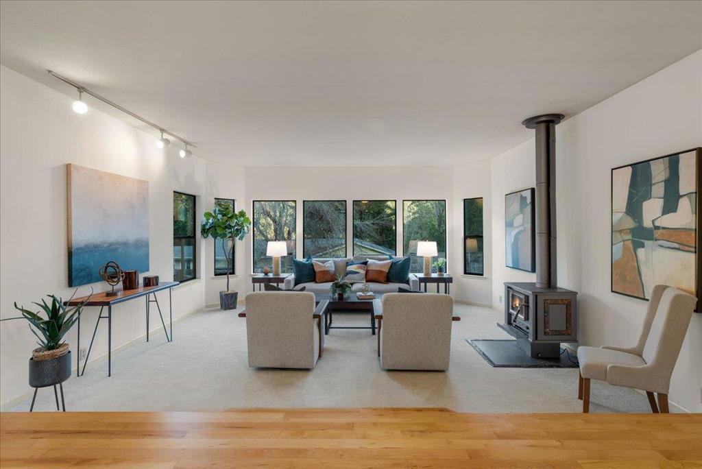 Photo of Listing #ML81991071