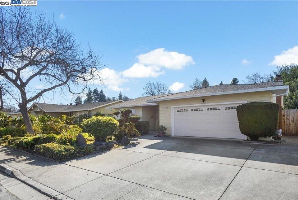 Photo of Listing #41083075