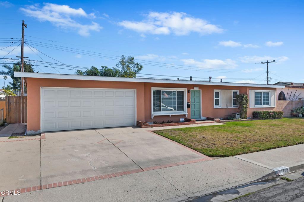 Photo of Listing #V1-27707