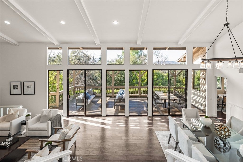 Photo of Listing #SR25014524