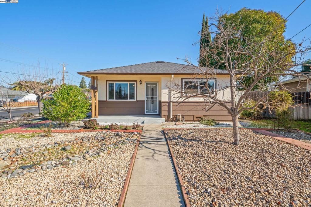 Photo of Listing #41083172