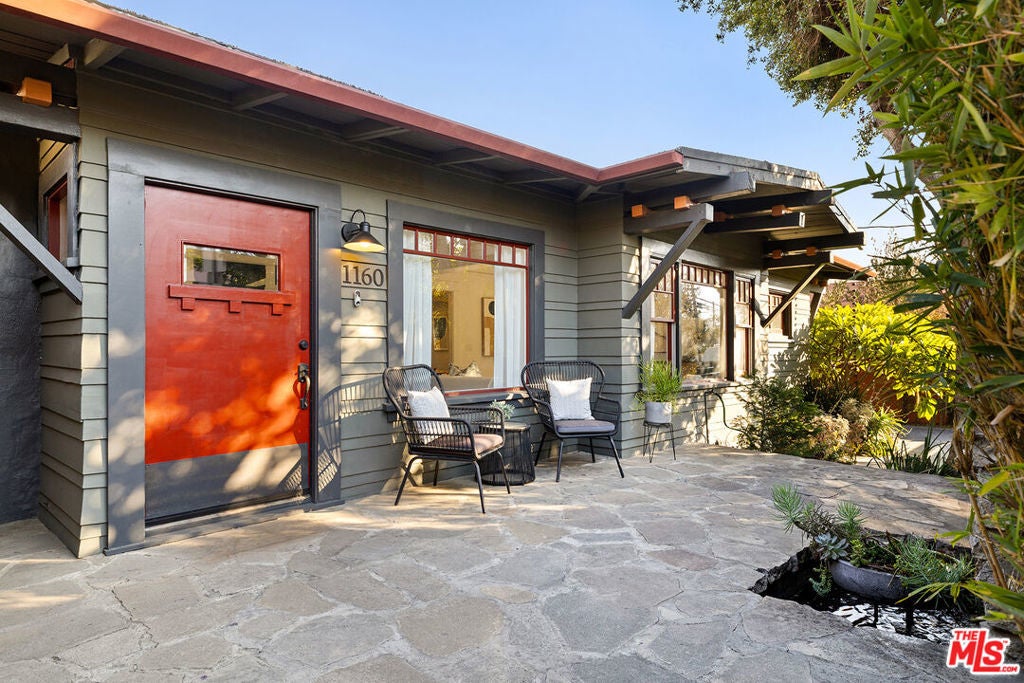 Photo of Listing #25487347