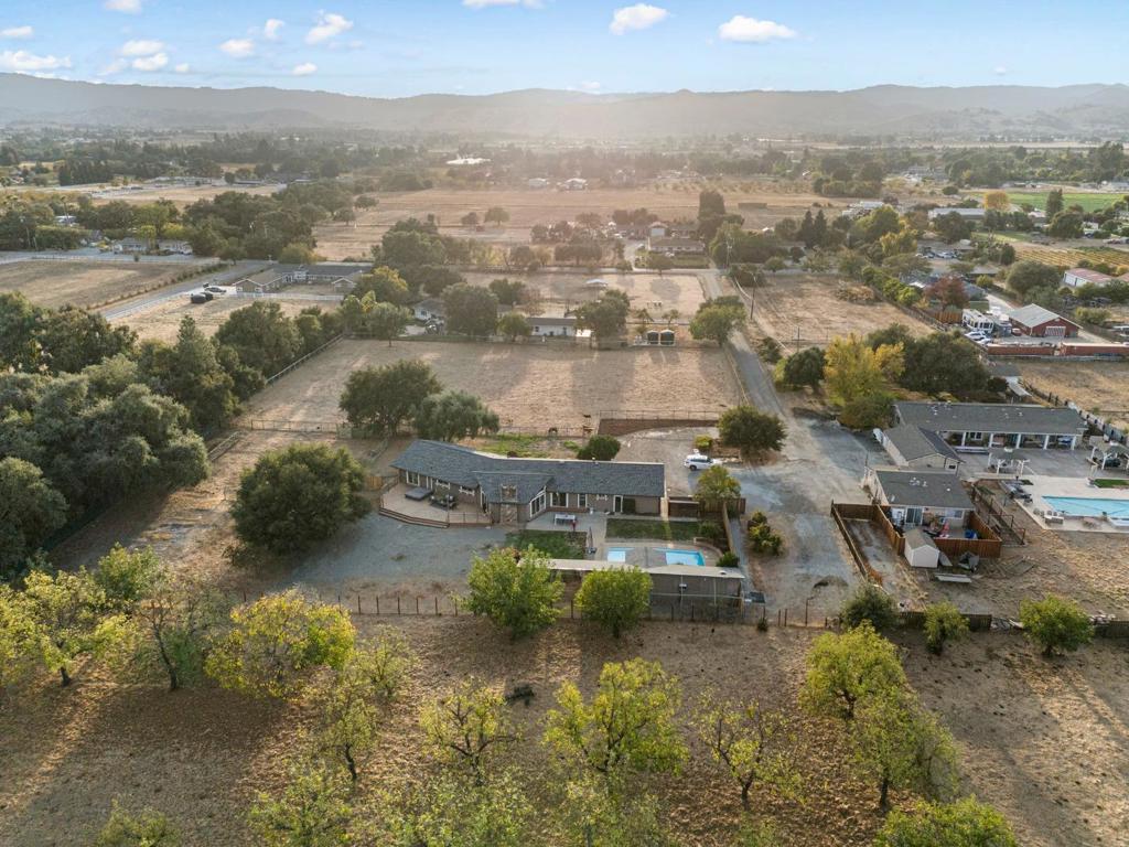 Photo of Listing #ML81991249