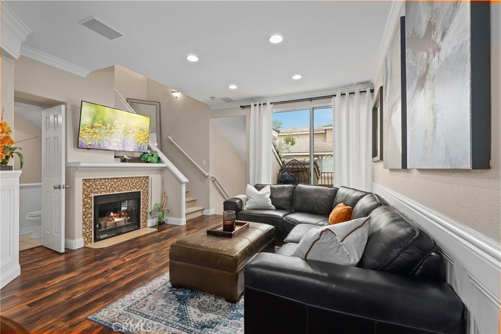 Photo of Listing #OC25015292