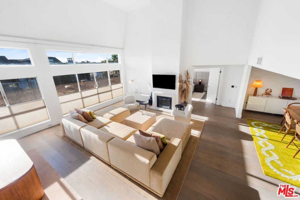 Photo of Listing #25485847