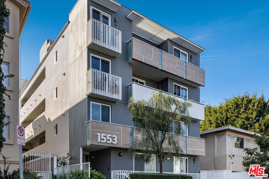 Photo of Listing #25487563