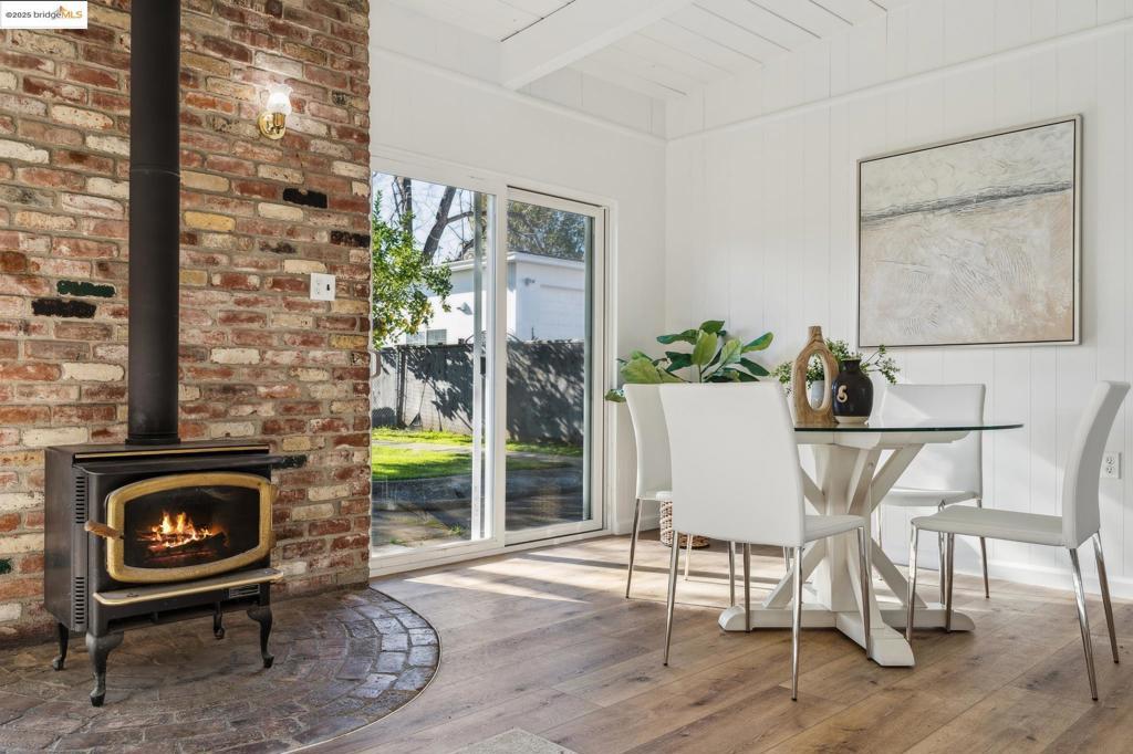 Photo of Listing #41083294