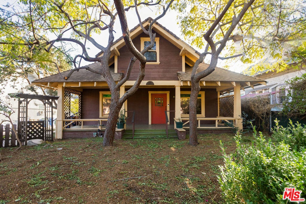 Photo of Listing #25487697