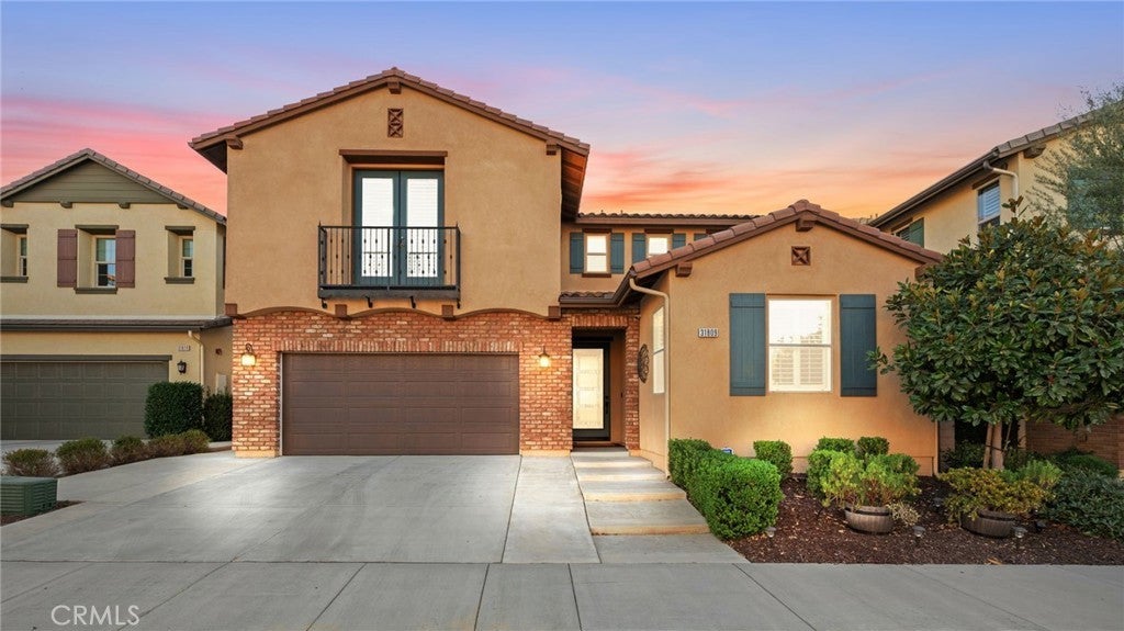 Photo of Listing #IV25016345