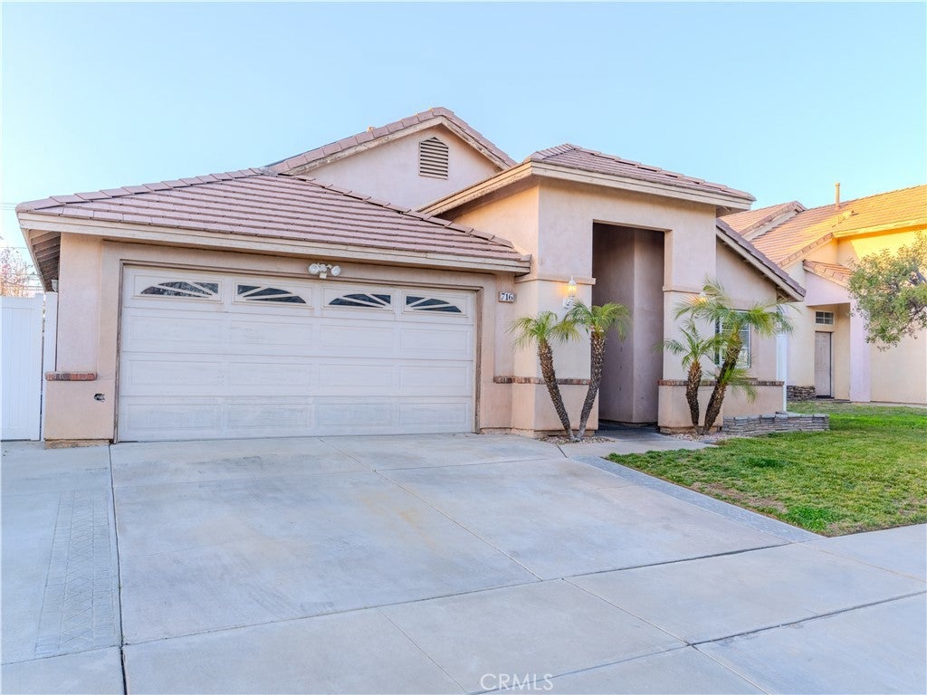 Photo of Listing #IV25015452