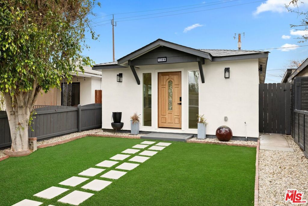 Photo of Listing #25487909