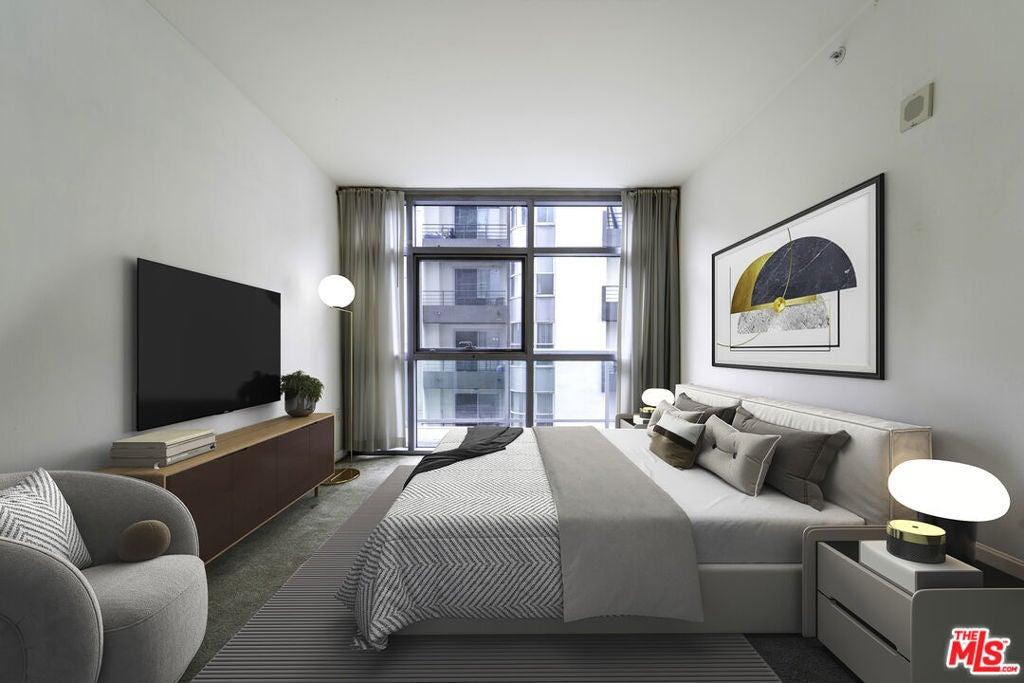 Photo of Listing #25488196