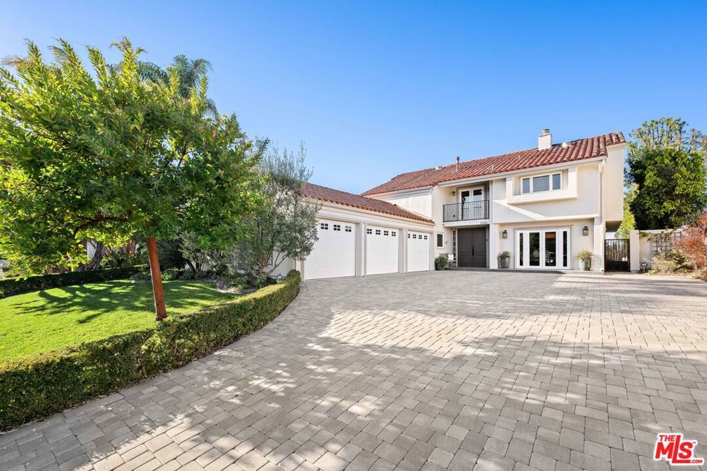 Photo of Listing #25487235