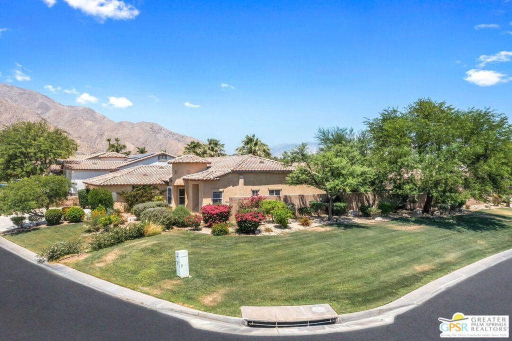 Photo of Listing #25488331