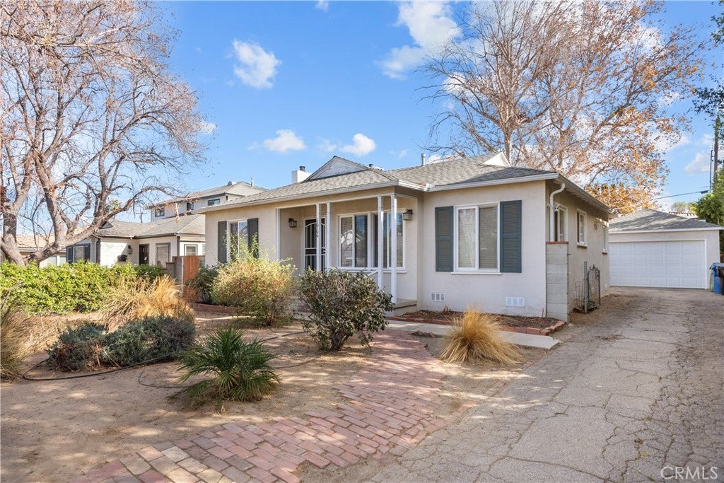 Photo of Listing #SR25016693