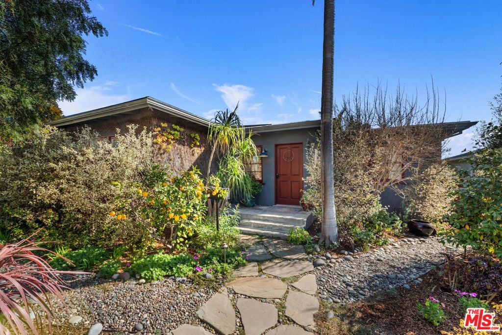 Photo of Listing #25488133