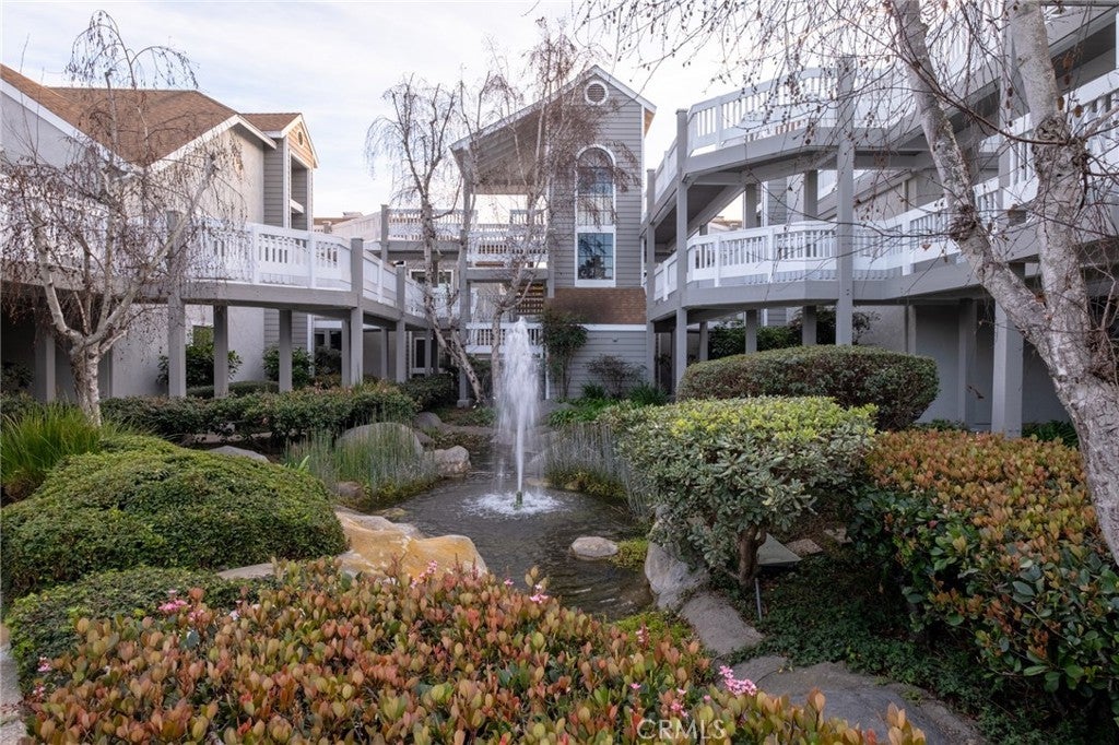 Photo of Listing #SB25015900