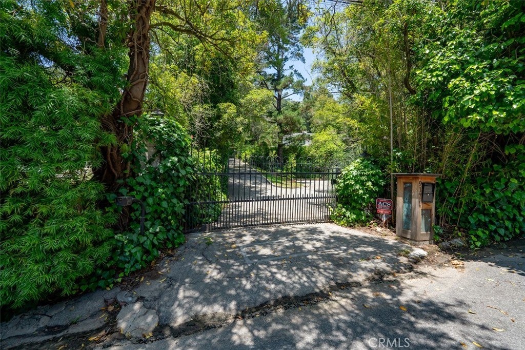 Photo of Listing #SR25017491