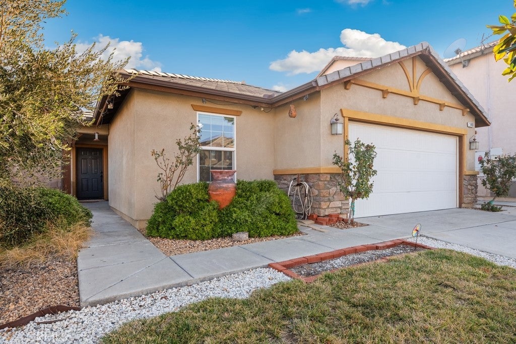 Photo of Listing #SW25017367